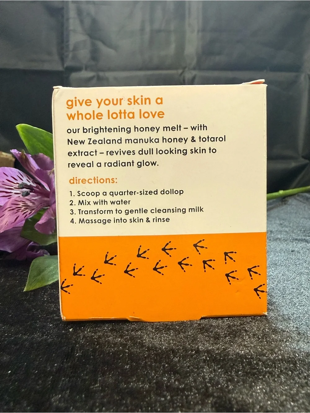 Kiwi botanicals brightening honey